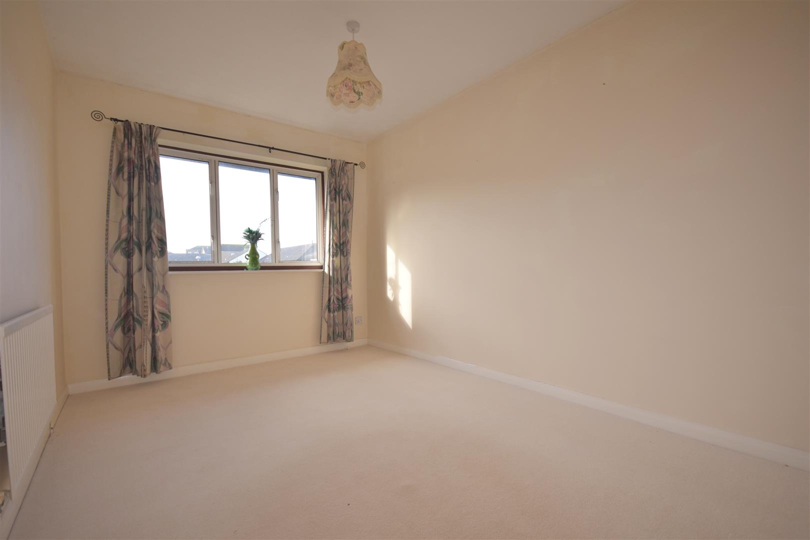5 Plas Taliesin, Penarth, Vale Of Glamorgan, CF64 1TN